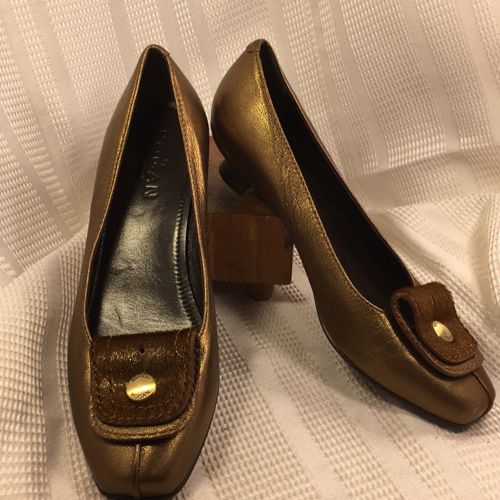 Hogan made in Italy metallic leather kitty .5βheel